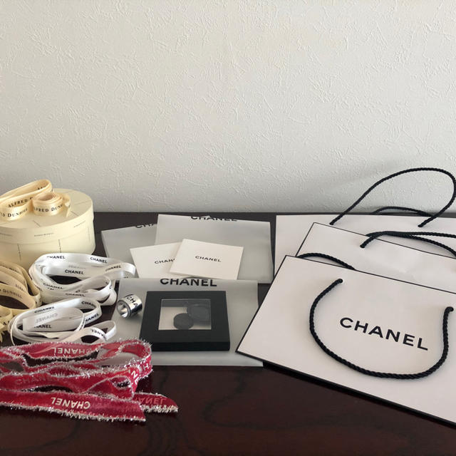 CHANEL(シャネル)のコスメショッパー&リボン、CHANELノベルティ レディースのバッグ(ショップ袋)の商品写真