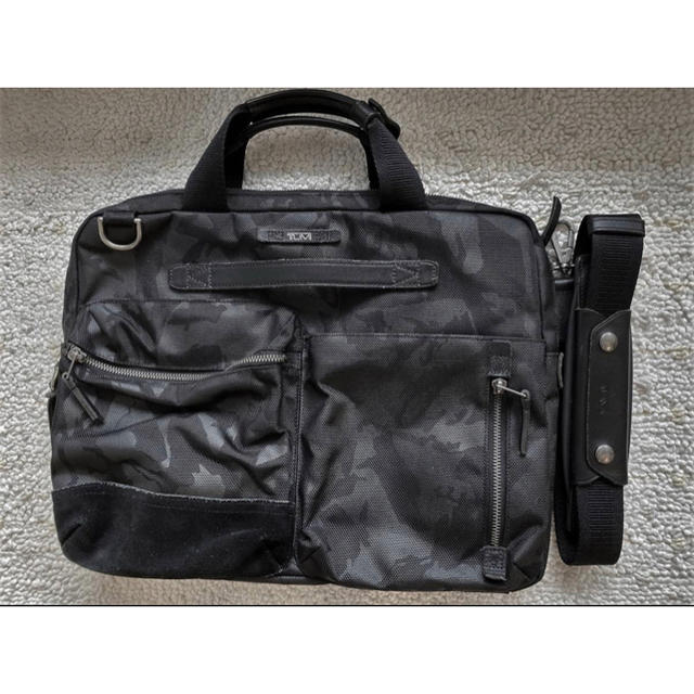 【送料込/美品】TUMI ビジネスバッグ トゥミ 61011DCM ダルストン