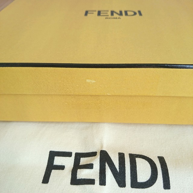 FENDI - FENDI 箱の通販 by rei shop｜フェンディならラクマ