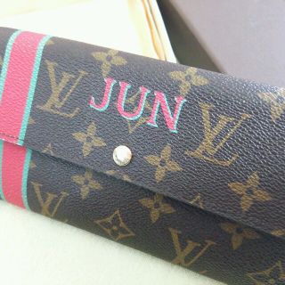 ルイヴィトン(LOUIS VUITTON)の《美品  》ヴィトン 長財布(財布)