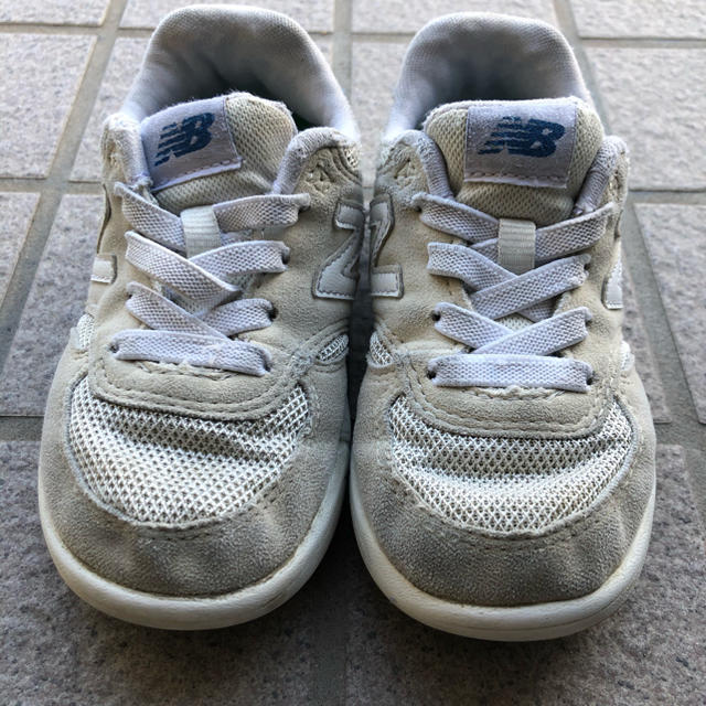 New Balance(ニューバランス)のニューバランス スニーカー 15,5cm キッズ/ベビー/マタニティのキッズ靴/シューズ(15cm~)(スニーカー)の商品写真