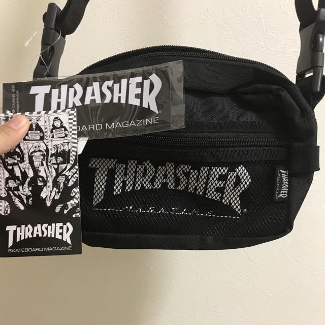 THRASHER(スラッシャー)のTHRASHER スラッシャー ボディバッグ ブラック  メンズのバッグ(ショルダーバッグ)の商品写真