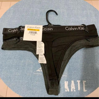 新品タグ付き★ Calvin Klein カルバンクライン　Tバック　３枚　S