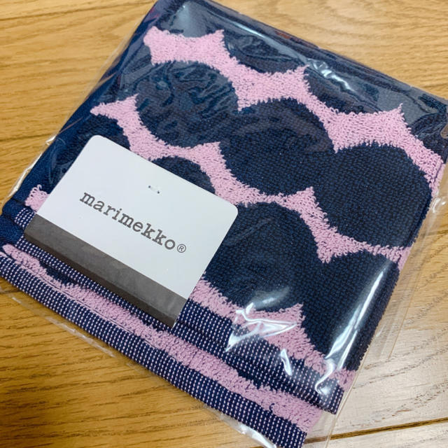 marimekko(マリメッコ)のマリメッコ ハンカチ タオル レディースのファッション小物(ハンカチ)の商品写真