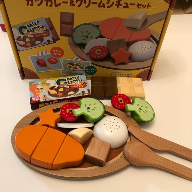 ウッディプッディ  廃盤　カツカレー&クリームシチューセット