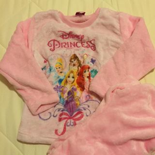 Disney ディズニープリンセス パジャマ 長袖 110センチ 女の子 あったかの通販 By Kotame S Shop ディズニーならラクマ Disney ディズニープリンセス パジャマ 長袖 110センチ 女の子 あったかの通販 By Kotame S Shop ディズニーならラクマ