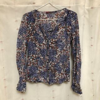 コントワーデコトニエ(Comptoir des cotonniers)の花柄シャツ(シャツ/ブラウス(長袖/七分))