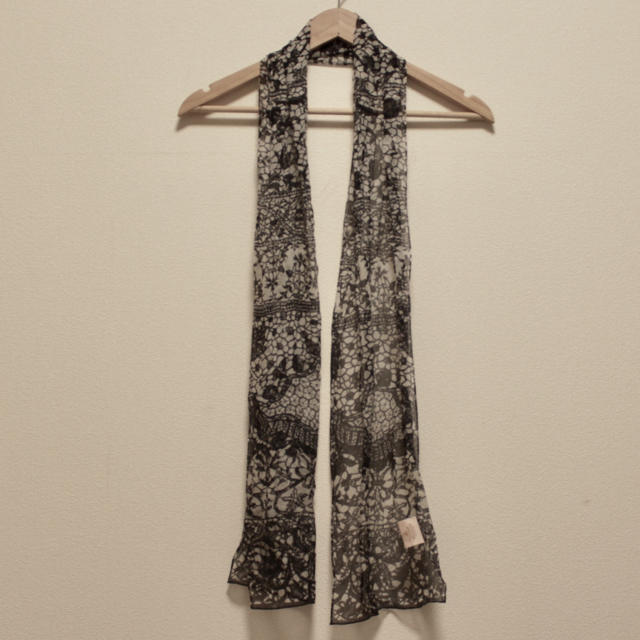 Vivienne Westwood(ヴィヴィアンウエストウッド)の【Vivienne Westwood】スカーフ レディースのファッション小物(バンダナ/スカーフ)の商品写真
