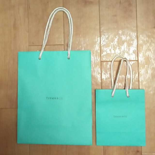 Tiffany & Co.(ティファニー)のティファニー　紙袋　まとめ売り レディースのバッグ(ショップ袋)の商品写真