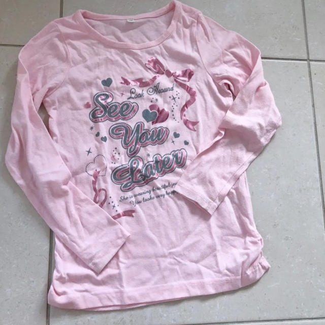 AEON(イオン)のトップバリュー　ピンク色ロンT キッズ/ベビー/マタニティのキッズ服女の子用(90cm~)(Tシャツ/カットソー)の商品写真