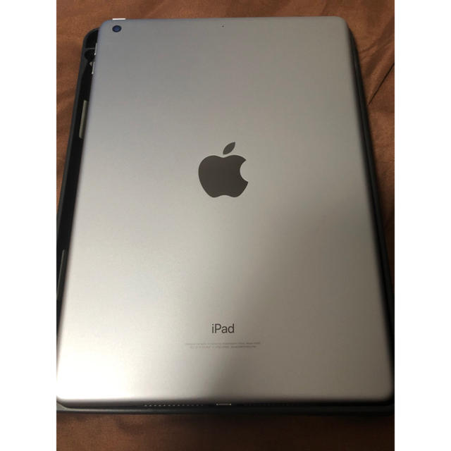 iPad 6世代 Wi-Fiモデル 128GB 1