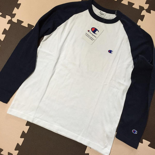 Champion(チャンピオン)の入荷！チャンピオン ラグランロンT   レディースのトップス(Tシャツ(長袖/七分))の商品写真