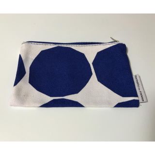 マリメッコ(marimekko)のあんこ様専用　フィンランド航空　マリメッコ　ポーチ(旅行用品)