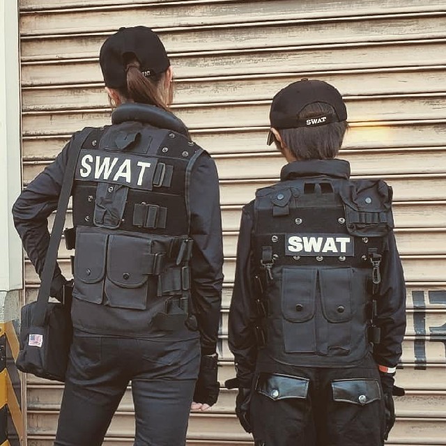 【良品】SWAT ポリス 衣装 コスチューム ベスト ハロウィン 男女兼用