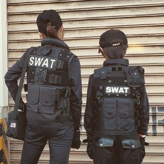 木曜限定値下げ!SWAT 2点セット コスプレ ハロウィンの通販 by