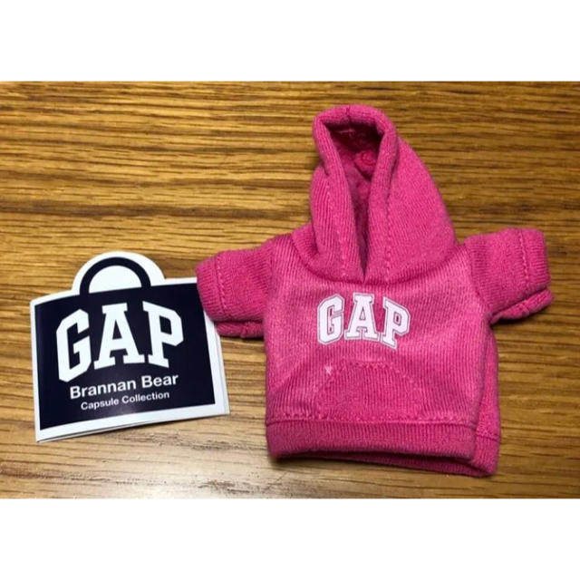 GAP(ギャップ)のギャップ GAP限定ガチャガチャ　パーカー エンタメ/ホビーのおもちゃ/ぬいぐるみ(キャラクターグッズ)の商品写真