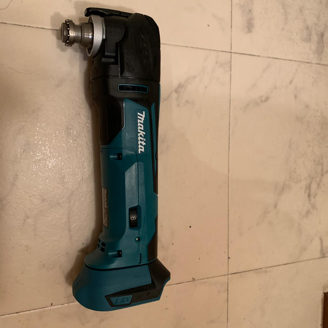 本体のみmakita 18V マルチツール