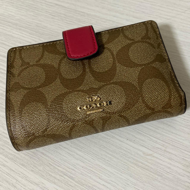 COACH(コーチ)の【みゅうさん専用】COACH 二つ折り財布 レディースのファッション小物(財布)の商品写真