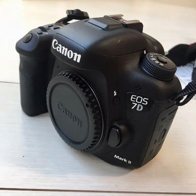 新しい季節 ○○!Canon EOS 7D Mark2 中古 デジタル一眼 - elegante.gr