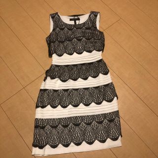 ビーシービージーマックスアズリア(BCBGMAXAZRIA)のBCBG Maxazria dress(ひざ丈ワンピース)