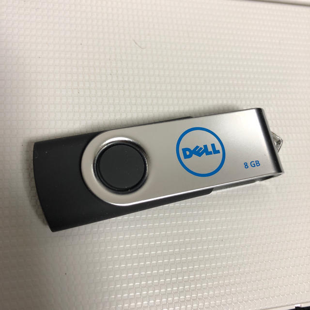 DELL(デル)のUSBメモリ 8GB スマホ/家電/カメラのPC/タブレット(PC周辺機器)の商品写真