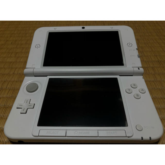 任天堂(ニンテンドウ)の3DS LL エンタメ/ホビーのゲームソフト/ゲーム機本体(携帯用ゲーム機本体)の商品写真