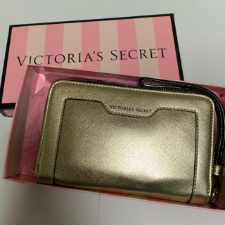 ヴィクトリアズシークレット(Victoria's Secret)の【新品】ヴィクトリアシークレット スマホケース ゴールド(iPhoneケース)