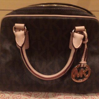 マイケルコース(Michael Kors)のマイケルコース  バッグ   本日限定(ハンドバッグ)