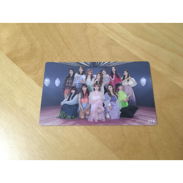 IZ*ONE  Buenos Aires ランダムフォトカード 全員 098 エンタメ/ホビーのタレントグッズ(アイドルグッズ)の商品写真