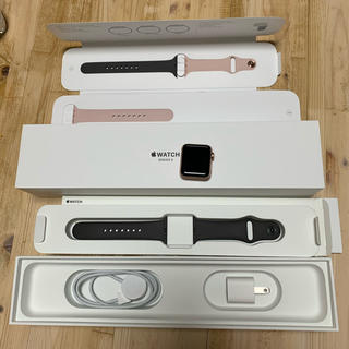 アップルウォッチ(Apple Watch)のapple watch  series3 GPSモデル　38mm(腕時計(デジタル))