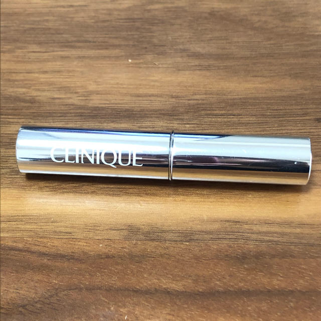 CLINIQUE(クリニーク)のCLINIQUE コンシーラー21 ホワイト コスメ/美容のベースメイク/化粧品(コンシーラー)の商品写真