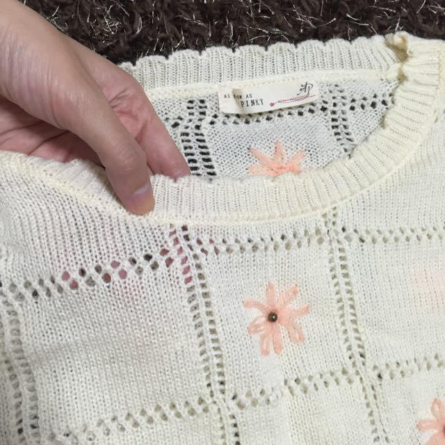 AS KNOW AS PINKY(アズノゥアズピンキー)の花刺繍 ゆるニット レディースのトップス(ニット/セーター)の商品写真
