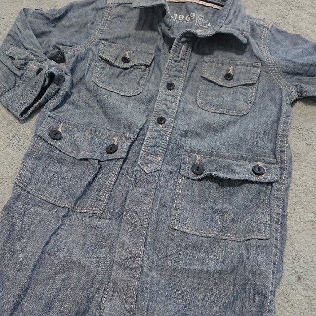 babyGAP(ベビーギャップ)の長袖カバーオール 90 キッズ/ベビー/マタニティのベビー服(~85cm)(カバーオール)の商品写真