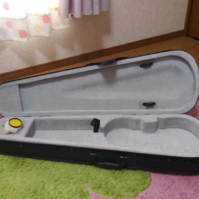 バイオリンケース軽量 3/4サイズ 松脂付きの通販 by ゆう's shop|ラクマ