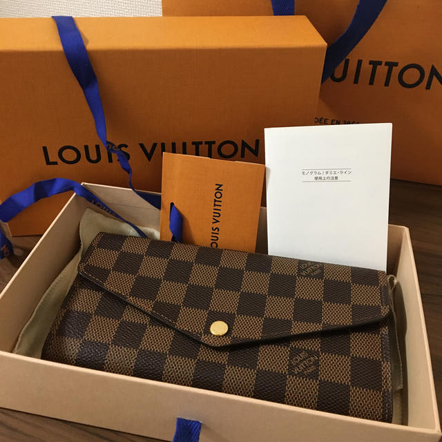 最安値級価格 LOUIS ルイヴィトン ダミエ 長財布 ポルトフォイユサラ