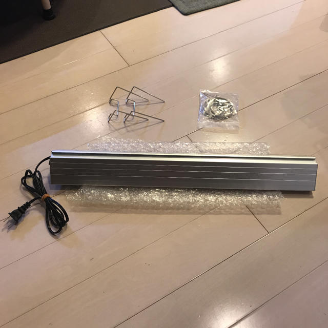 アクロ トライアングル LED GROW 60ペット用品