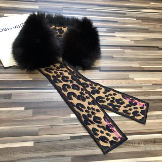 LOUIS VUITTON(レオパード ・ マフラー/ショール)のフリマ LOUIS VUITTON(レオパード ・ マフラー/ショール)のフリマ