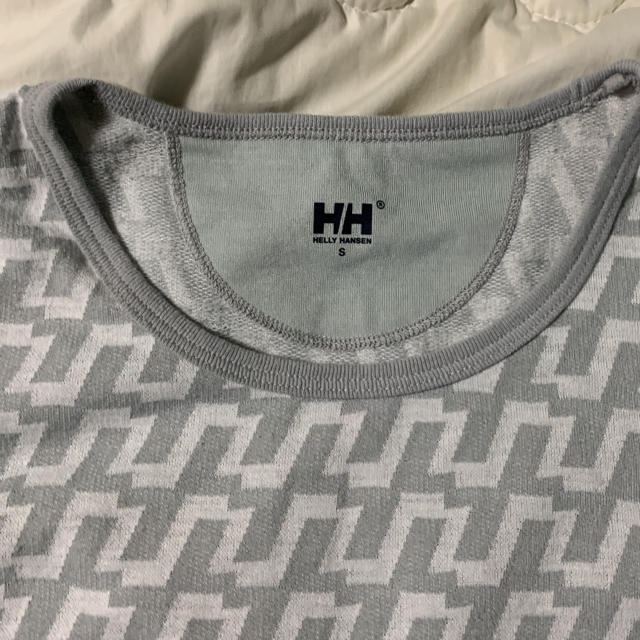 HELLY HANSEN(ヘリーハンセン)のTシャツ ヘリーハンセン ポリエステル タオル地 グレー S レディースのトップス(Tシャツ(半袖/袖なし))の商品写真