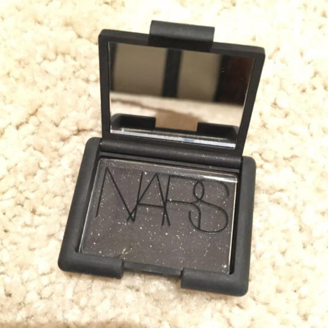 NARS(ナーズ)のNARSシングルアイシャドー コスメ/美容のベースメイク/化粧品(アイシャドウ)の商品写真