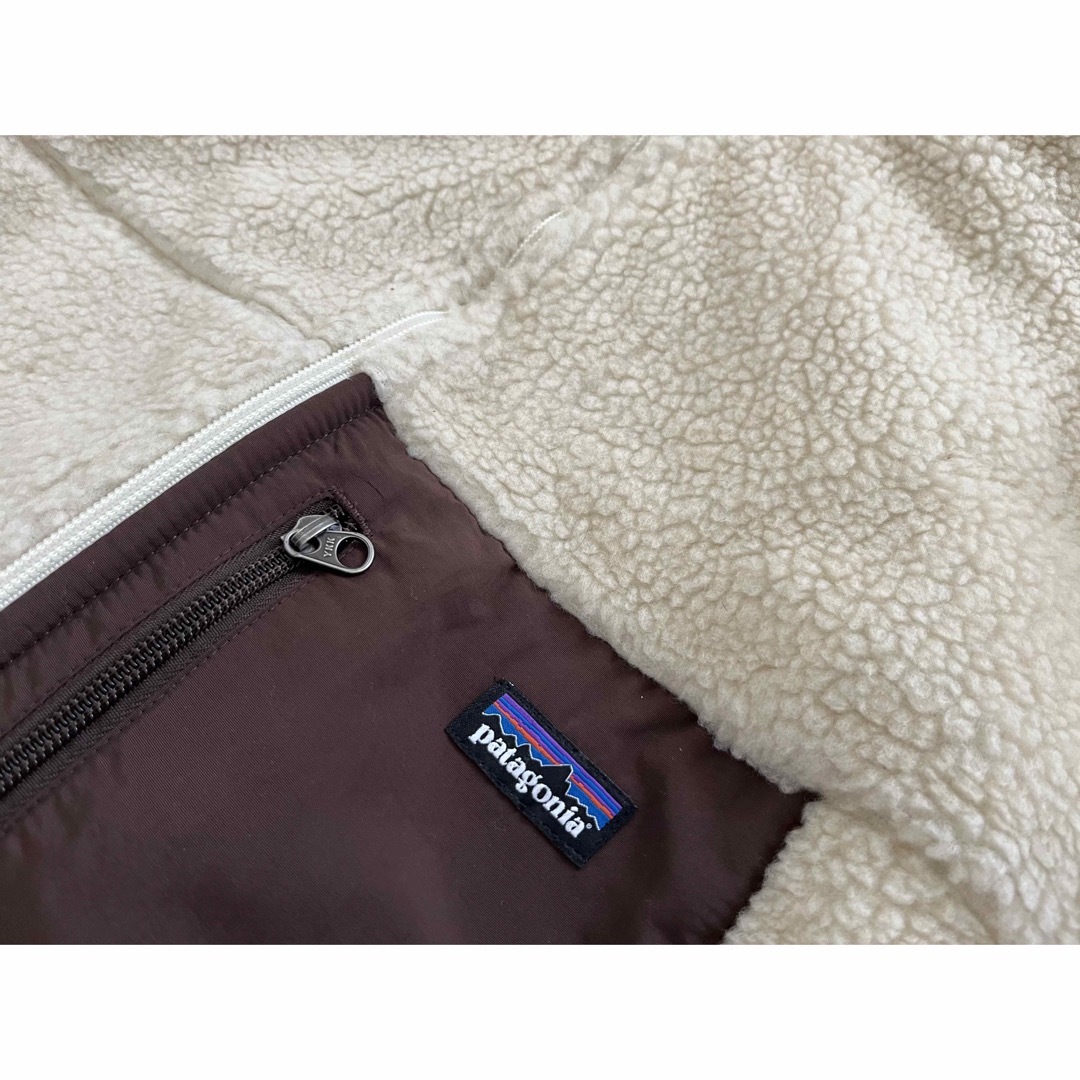 【未使用品】PATAGONIA パタゴニア　レトロX ナチュラルブラウン XL メンズのジャケット/アウター(ブルゾン)の商品写真