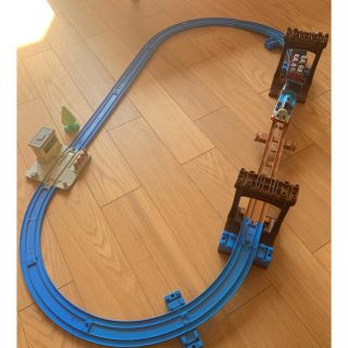 タカラトミー(Takara Tomy)のプラレール トーマス ぐらぐらつり橋(電車のおもちゃ/車)