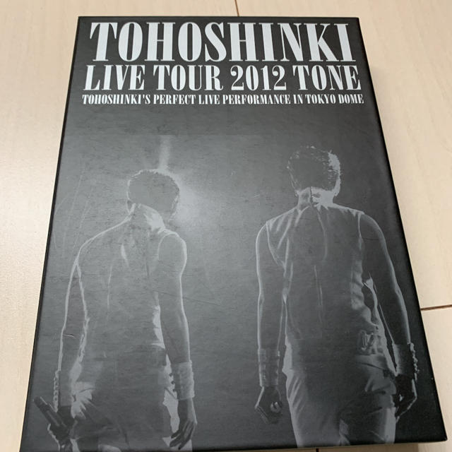 東方神起(トウホウシンキ)の東方神起 ☆ LIVE DVD 〜 2012 TONE エンタメ/ホビーのDVD/ブルーレイ(ミュージック)の商品写真