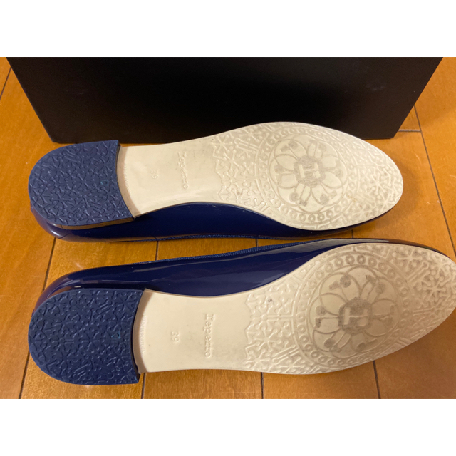 repetto(レペット)のレペット ネイビー 美品 repetto 24.5cm レディースの靴/シューズ(ハイヒール/パンプス)の商品写真