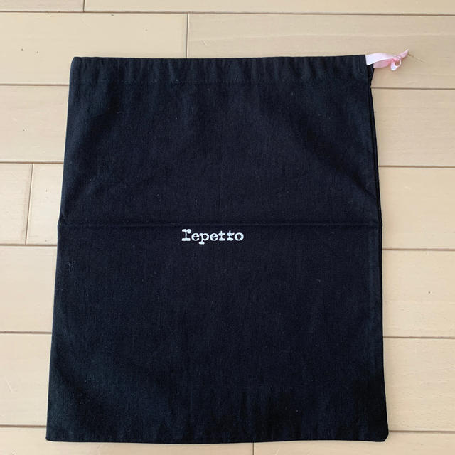 repetto(レペット)のレペット　巾着袋 レディースのファッション小物(ポーチ)の商品写真