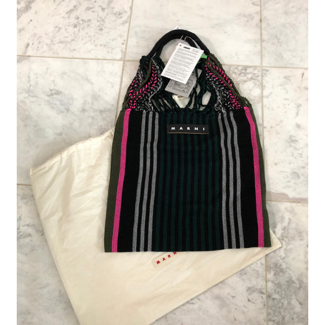 Marni(マルニ)の専用　新品　マルニマーケット  ハンモックバッグ レディースのバッグ(トートバッグ)の商品写真