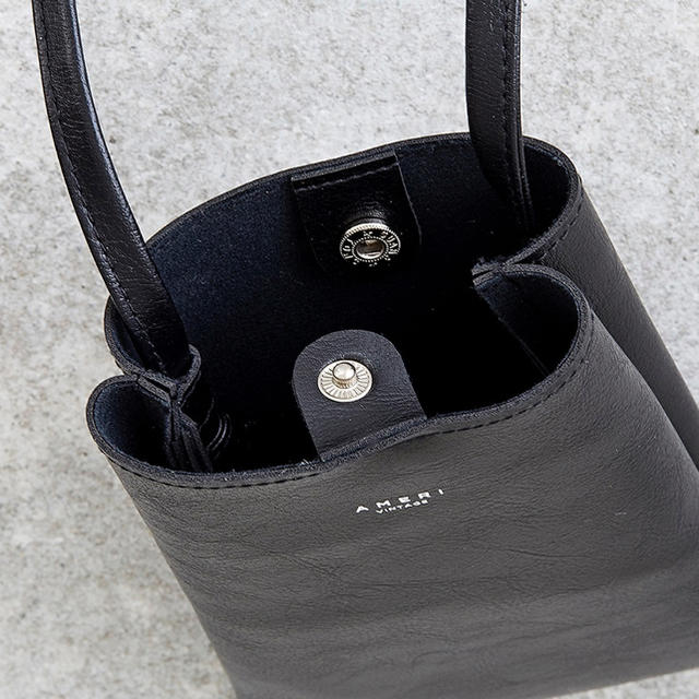 Ameri VINTAGE(アメリヴィンテージ)のムック本　サコッシュ レディースのバッグ(ショルダーバッグ)の商品写真