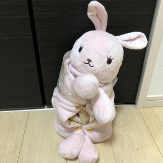 ニシカワ(西川)のうさぎさんマット　ブランケット　新品未使用(おくるみ/ブランケット)