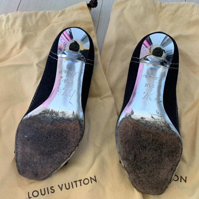 LOUIS VUITTON(ルイヴィトン)の最終値下げ‼️ルイヴィトン ❣️デニムパンプス❣️ レディースの靴/シューズ(ハイヒール/パンプス)の商品写真