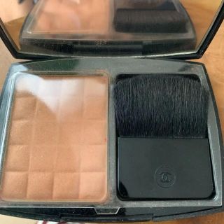 シャネル(CHANEL)のCHANEL フェイスパウダー　25 SAVANNAH サヴァンナ(フェイスパウダー)