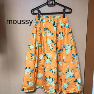 マウジー(moussy)の新品未使用 moussy 花柄ロングスカート(ひざ丈スカート)